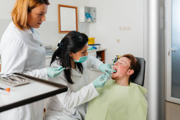 Best Emergency Dental Extractions in Highland Falls, NY